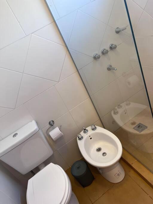Hermoso Duplex En Barrio Cerrado Posadas Luaran gambar