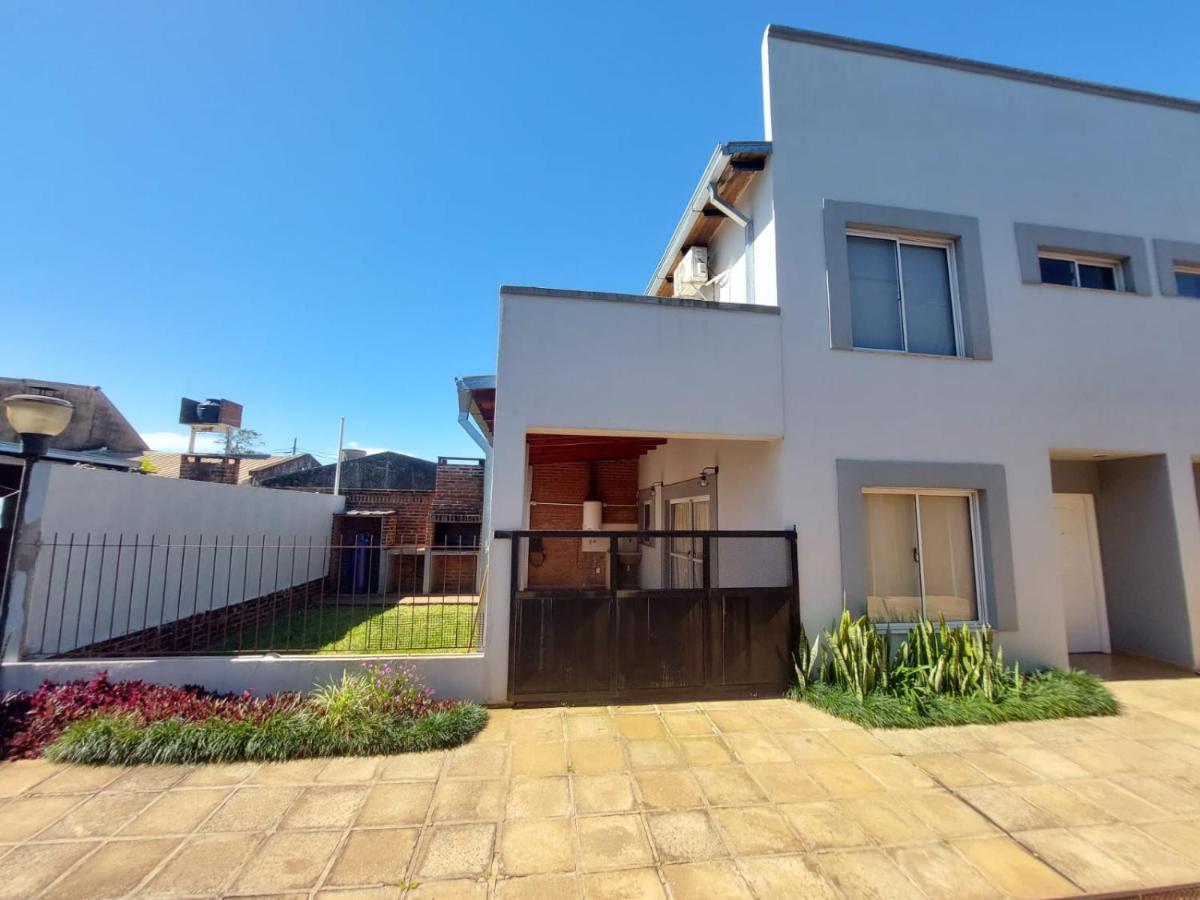 Hermoso Duplex En Barrio Cerrado Posadas Luaran gambar